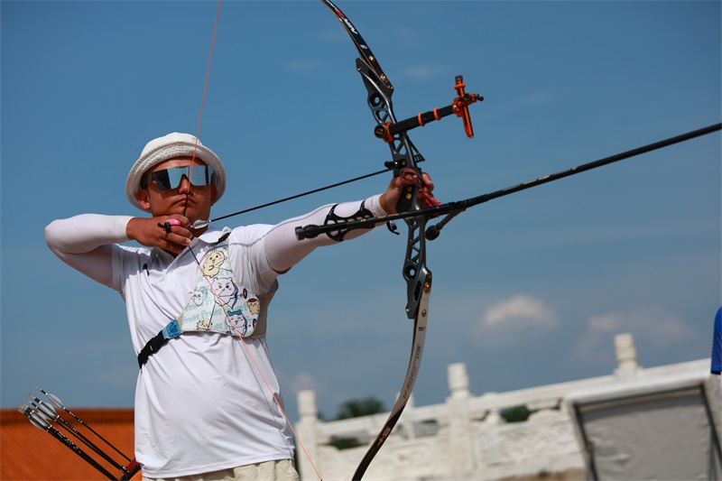 1787371015788376.jpg NIKA射手-褚天泽.jpg